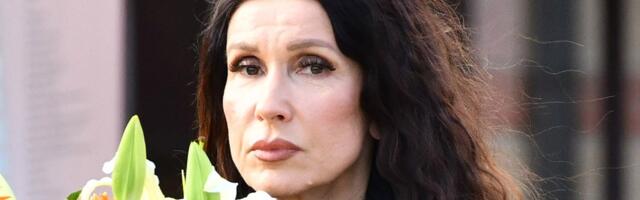 Zbog OVE ŽENE je Snežani Dakić pukao brak: Mlađa je od njenog bivšeg muža 21 godinu, bila mu je sekretarica, pa je i nju prevario - Voditeljkin komentar sve ostavio u šoku