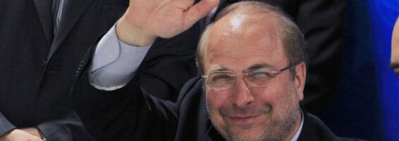 Иран исмева САД након уништавања америчких авиона код Исфахана