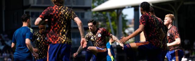 Duel engleskih velikana za Sandra Tonalija