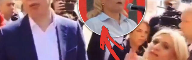 KAKO JE BIVŠA POSLANICA IZ NESTOROVIĆEVE STRANKE POSTALA DEO BLOKADERA?! Jelena Pavlović poništila princip studenata blokadera da nemaju parlamentarnu opoziciju