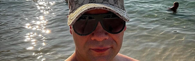 "Odoh, tamo se ne puca!" Srpski pevač napustio Tajland, pa pokazao haos na aerodromu na koji je stigao