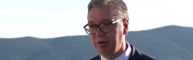 "NEĆU DA PRIHVATIM ISTORIJSKE FALSIFIKATE" Vučić iz Tivta: Mi nismo otimali teritoriju Crne Gore, važno je da imamo češću komunikaciju i razgovore