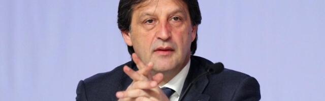 Ministri Gašić i Mesarović razgovarali sa građanima o mogućnostima zaposlenja u sistemu odbrane