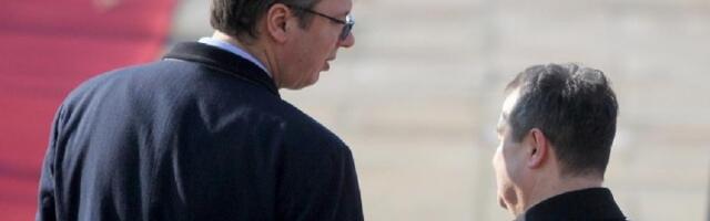 Socijalista: Zbog podrške Vučiću - UMIREMO!
