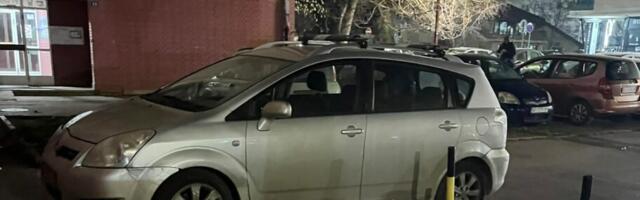 Foto-vest: Ko kaže da u Nišu nema mesta za parking?