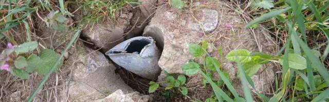 Nestalo preko 40 saobraćajnih znakova u selu kod Leskovca, lokalna samouprava podnosi krivičnu prijavu