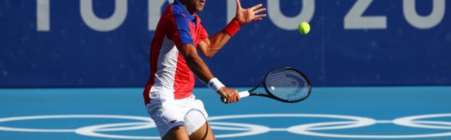 Novak Đoković tutnji kao japanski voz, sledeća stanica je stara mušterija Nišikori
