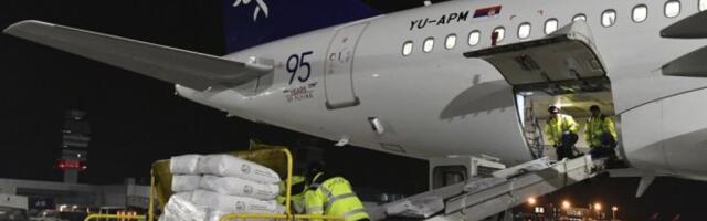 VIŠE OD ŠEST TONA NAMIRNICA I HRANE BIĆE PODELJENO UGROŽENIMA U ZEMLJOTRESU! Stigla pomoć u Damask koju je Srbija uputila Siriji!