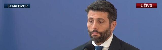 Šapić: Odlaže se sednica, čekamo Nestorovića