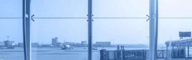 UŽAS NA AERODROMU! ZAPALIO SE AVION! Putnici odmah evakuisani (VIDEO)