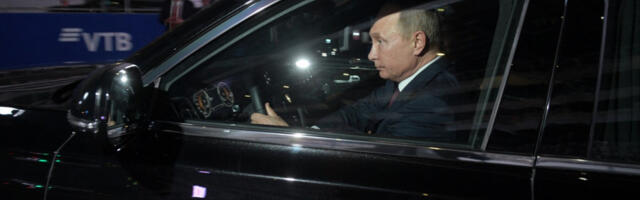 PUTIN PONEKAD SAM VOZI PO MOSKVI Evo ko ga najviše nervira u saobraćaju