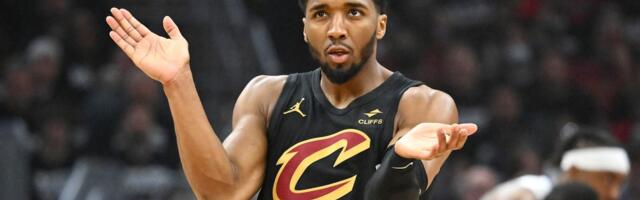 Kanonada Donovana Mičela za veliki preokret Klivlenda! Vukčević sjajno iskoristio minute u novom porazu Vašingtona /VIDEO/