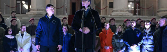 Вучић: Прихваћен главни захтев блокадера, следеће године ванредни парламентарни избори