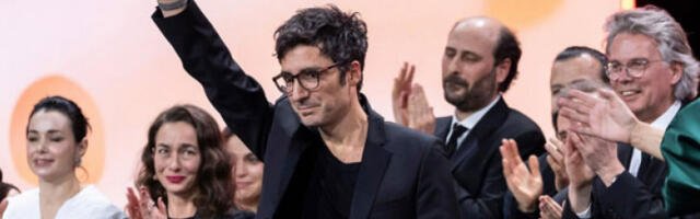 „Златни медвед” за „Жута слова”