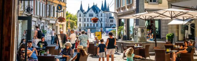 Ovo su najčešći stereotipi o Švajcarcima: Mešaju ih sa Šveđanima, misle da su bogati i da svi znaju da skijaju