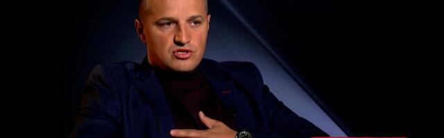 "PAR DANA PRED SVADBU SAM SE ZADUŽIO 10.000 EVRA!" Ispovest Siniše o paklu kocke: "Imao sam sve, suprugu, dve ćerke, posao i NISAM MOGAO DA PRESTANEM"