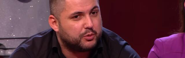 "RODITELJI TE SE STIDE, NORA TI OVO NEĆE OPROSTITI!" Rijaliti učesnica žestoko ponizila Asmina pred svima, on nije izdržao pritisak pa pobegao od stola