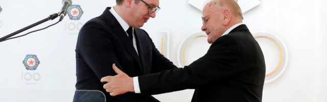 Vučić obećao Ivkoviću: Radničkom 15.000.000 evra za novu dvoranu