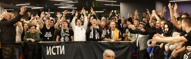 GROBARI U ŠOKU: Na aerodromu čekaju Željka, a dočekali legendu Zvezde! (FOTO)