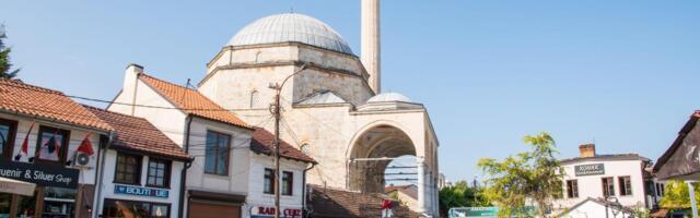 PUCNJAVA KOD DŽAMIJE U SARAJEVU NAKON MOLITVE: Povređen muškarac