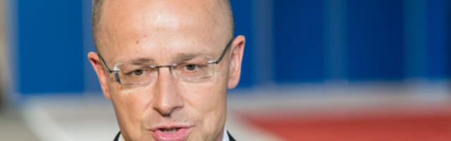 Сијарто: Европски лидери спречили мир у Украјини