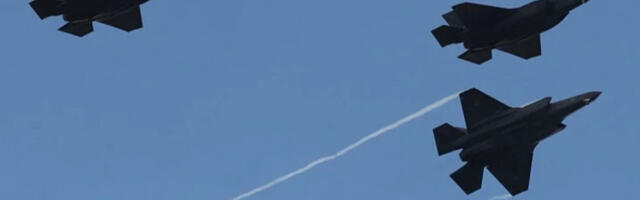 Прошле године свет потрошио на оружје 2.887 милијарди долара