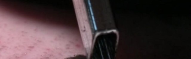 Devojka nije razlikovala levu i desnu stranu, a svoj problem je rešila OVAKO