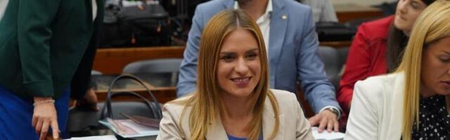 Milica Zavetnica: Đilas i SNS blokiraju parlament