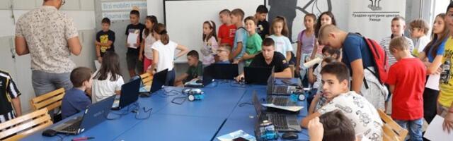 Završen prvi ciklus Letnje škole programiranja i robotike