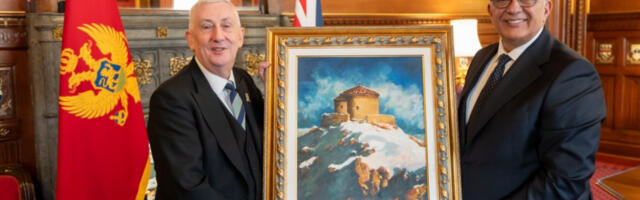 MANDIĆ U POSETI UJEDINJENOM KRALJEVSTVU: Stare evropske zemlje svoju budućnost grade i na hrišćanskom moralu i temeljima