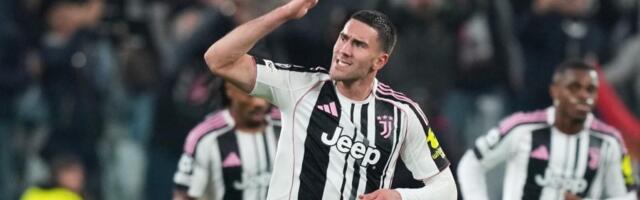 Napadač trenira posle tri meseca pauze (VIDEO)