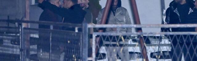 Novi početak našeg pevača: Smršao 40 kg nakon operacije, pa ućutkao sve glasine o 15 godina mlađoj devojci i razvodu