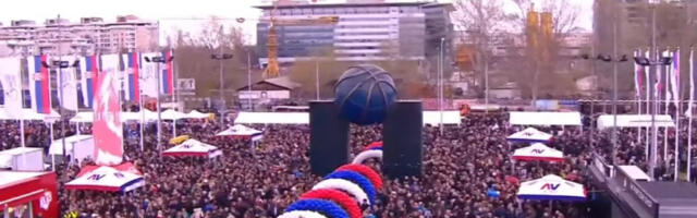 Oglasio se MUP: Evo koliko ljudi se nalazi u “Beogradskoj areni” na skupu SNS, a koliko ispred