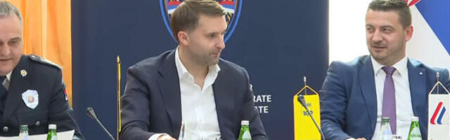 Стаматовић упозорава: Појас на задњем седишту користи тек трећина грађана