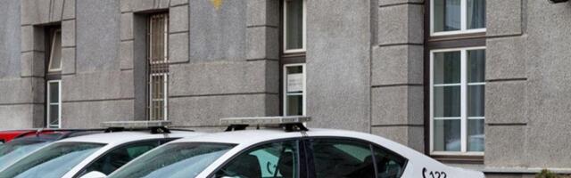 NOVE INFORMACIJE O NEZAPAMĆENOM HORORU U VELIKOJ KLADUŠI: Dečak silovao trudnu sestru, majka je bacila sa terase - evo za šta se tereti