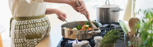 Kuvari otkrili 20 trikova uz koje ćete spremati i ukusnije i brže