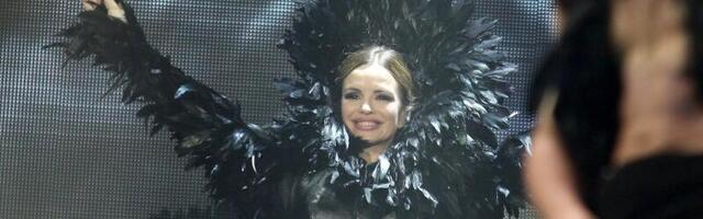 SEVERINA, DEDA TI SE U GROBU PREVRĆE! Pevaljki sa jahte smeta "diktatura" u Srbiji, ali nije gadljiva na srpske pare!