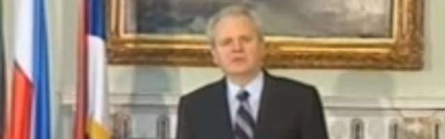 UHAPŠEN ZBOG ZLOUPOTREBE POLOŽAJA, PA ZAVRŠIO U HAGU! Na današnji dan uhapšen je Slobgodan Milošević (VIDEO)