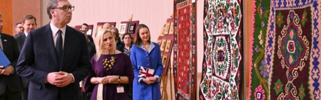 VUČIĆ OTVORIO IZLOŽBU "NITI DRŽAVNOSTI": Tradicija i nematerijalno nasleđe – to je živa snaga Srbije kroz vekove! (FOTO)