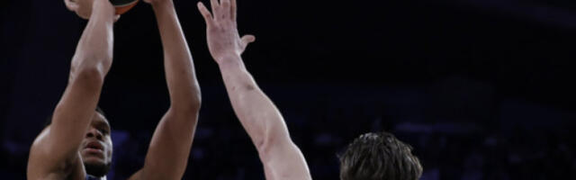 Кошаркаши Дубаија убедљиво поражени од Ефеса