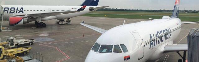 Na aerodromu Tivat zadržan čarter let iz Beograda, policija proverava 90 putnika