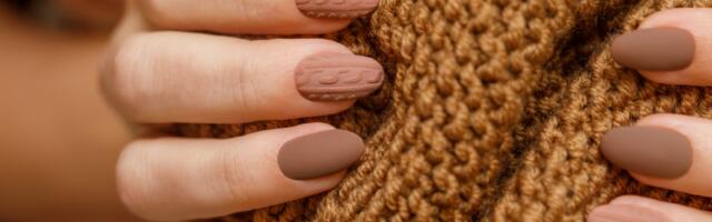 10 nude nail art dizajna za doček jeseni u stilu