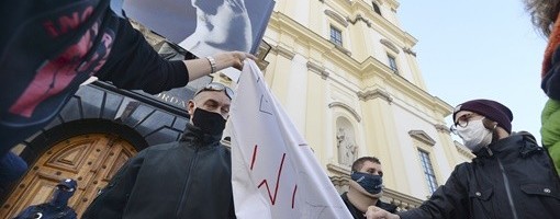 Poljaci protestovali u crkvama zbog zabrane abortusa