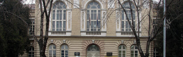 Kako su nastavnici niške gimnazije “Stevan Sremac” saznali da su ostali bez posla