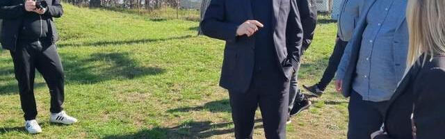 Memić obišao Hisar: Bitno je ulagati u arheološke lokalitete i parkove prirode