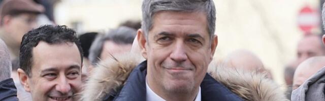 Šta to konzumiraš, Miljuše?! Uhvaćen na delu jedan od glavnih saradnika Dragana Đilasa (VIDEO)