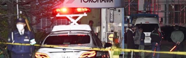 Napad u fabrici: Uleteo sa gas maskom i počeo da ubada ljude