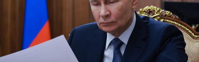 Putin čestitao Dan državnosti: "Želim vam sreću i prosperitet"