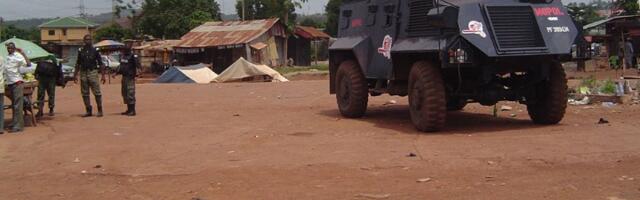 Stravičan vazdušni napad: Poginulo najmanje 200 ljudi!