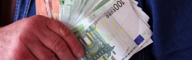 AUSTRIJA U ŠOKU: Bosanac skoro 20 godina primao penziju mrtve supruge